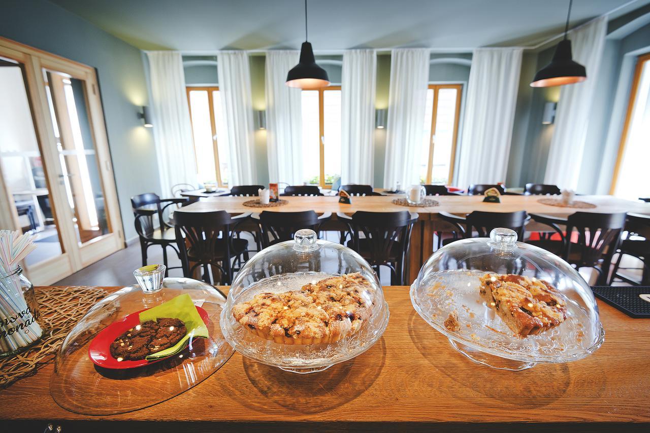 Restaurace A Pension Hrebikarna Chomutov Extérieur photo